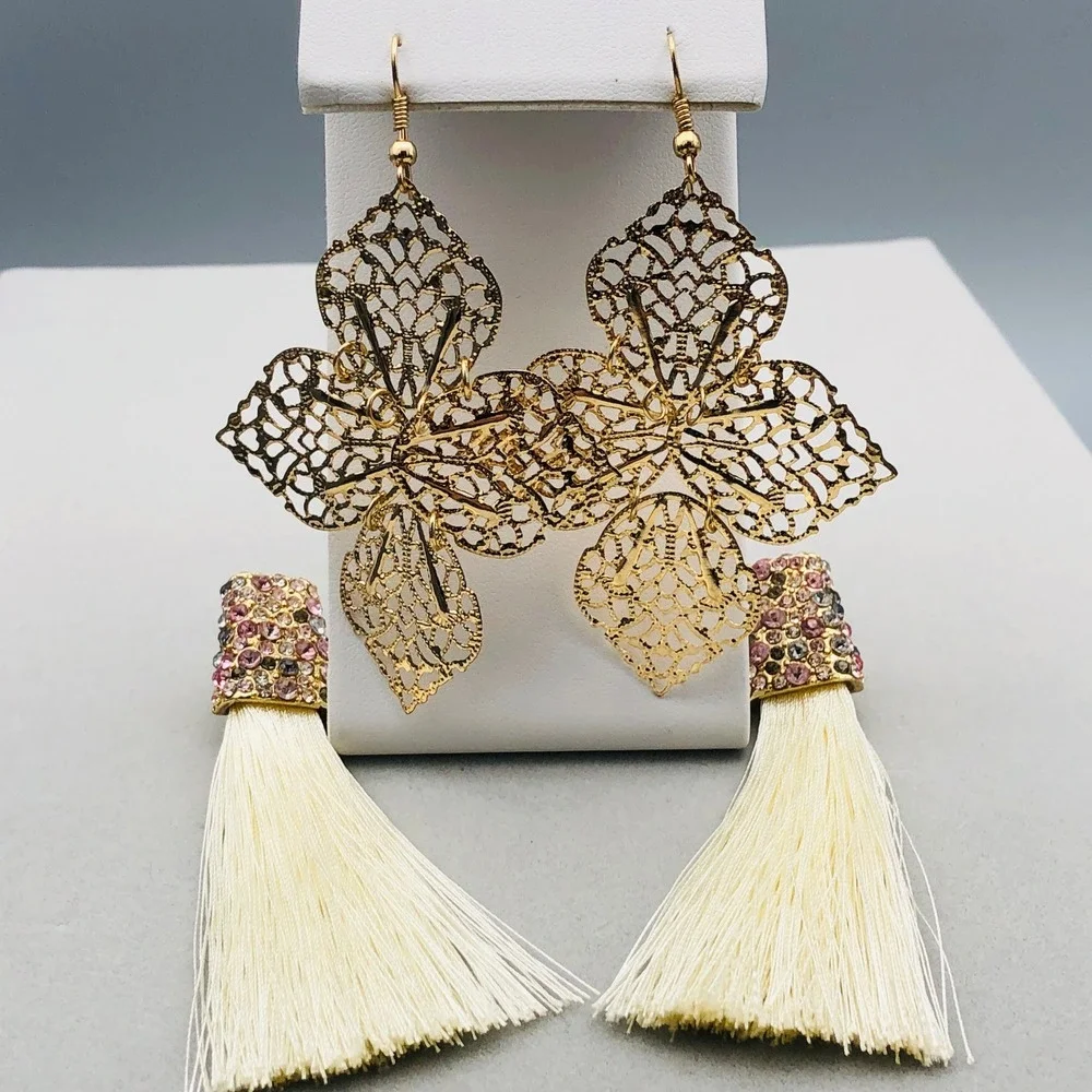 Dangle Earrings Set 2 Pair Gold‎ Tone Chandelier Pink Rhinestone White Tassel